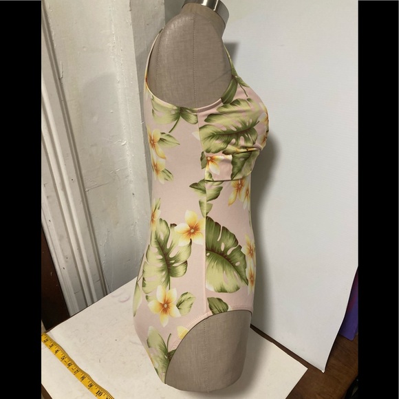 Islander size 10 - Picture 8 of 13